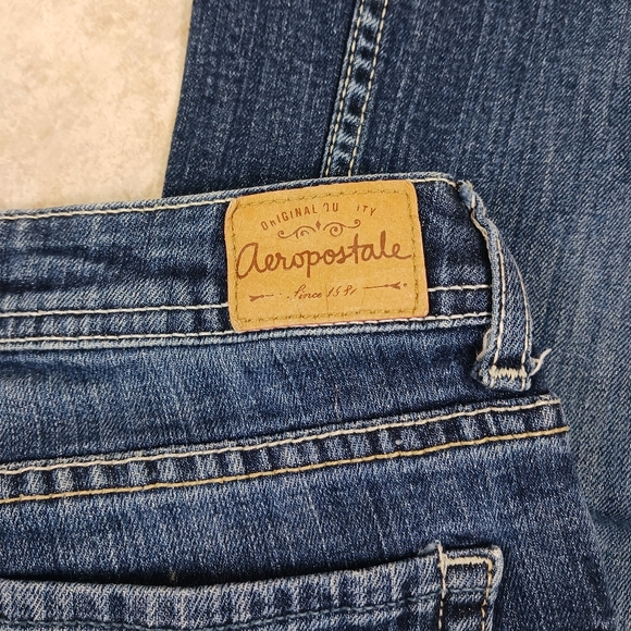 AEROPOSTALE Chelsea Bootcut Jeans Size 5/6 Short - Picture 4 of 7